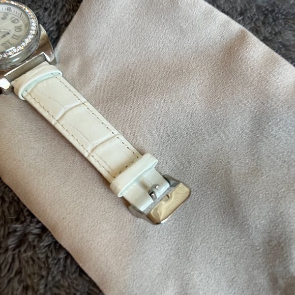 Ruby Kats Rhinestone Crystal Watch. Genuine White Leather Straps. - Picture 7 of 15